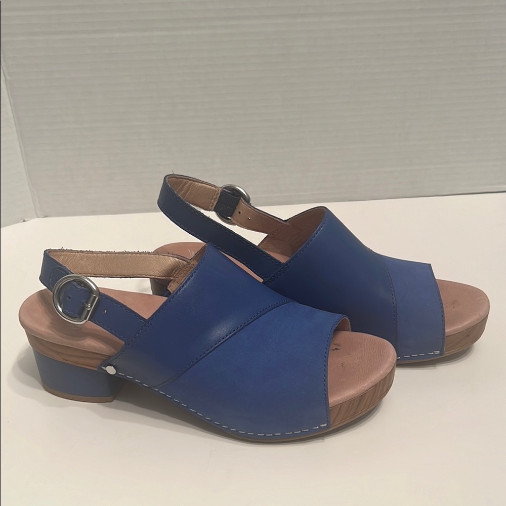 Dansko “Madalyn” slingback sandal. Cobalt blue.